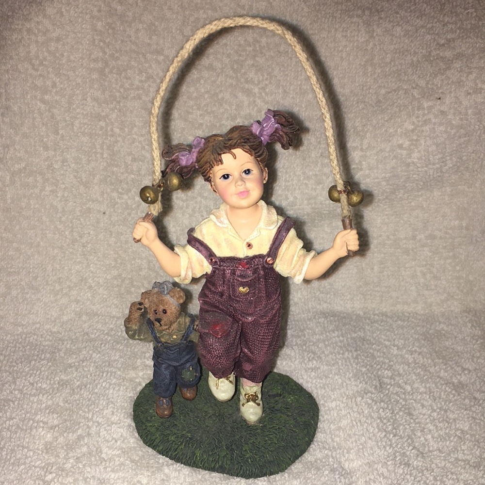 Yesterday’s Child Taylor with Jumper Playtime